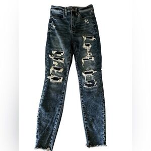 Woman’s distressed American 🇺🇸 Eagle 🦅 high waisted skinny jeans 👖